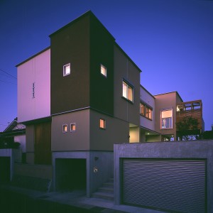 武岡高台の家